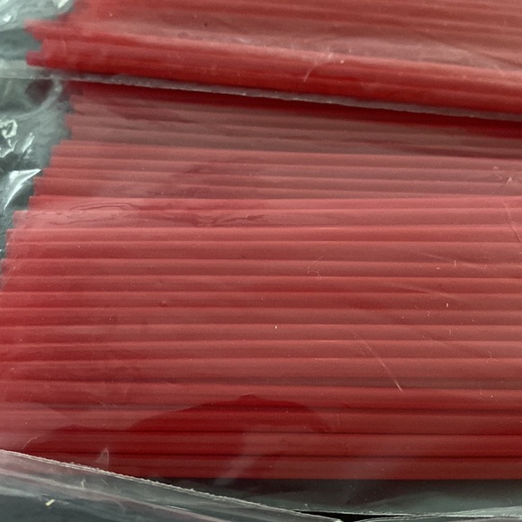 6 Bags of stirrers some red and white, and red. must be at least 100 in … - Picture 4 of 4